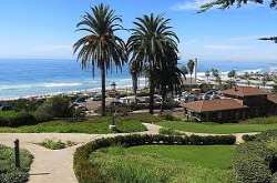 There are 2 famous parks in the vicinity, namely, There are 2 famous parks in the vicinity, namely, Powerhouse Park and Seagrove Park. Seagrove Park is a beautifully landscaped park with benches and u